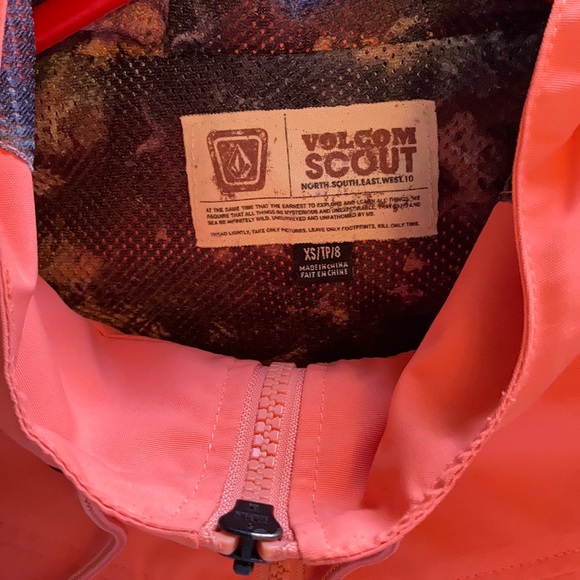 XS Volcom jacket - Picture 8 of 8